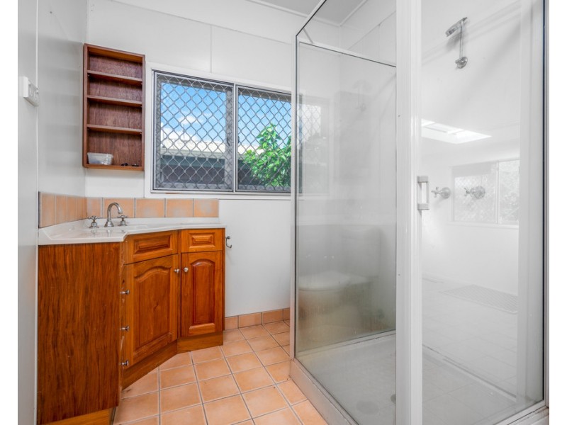 166 Progress Road, White Rock QLD 4868