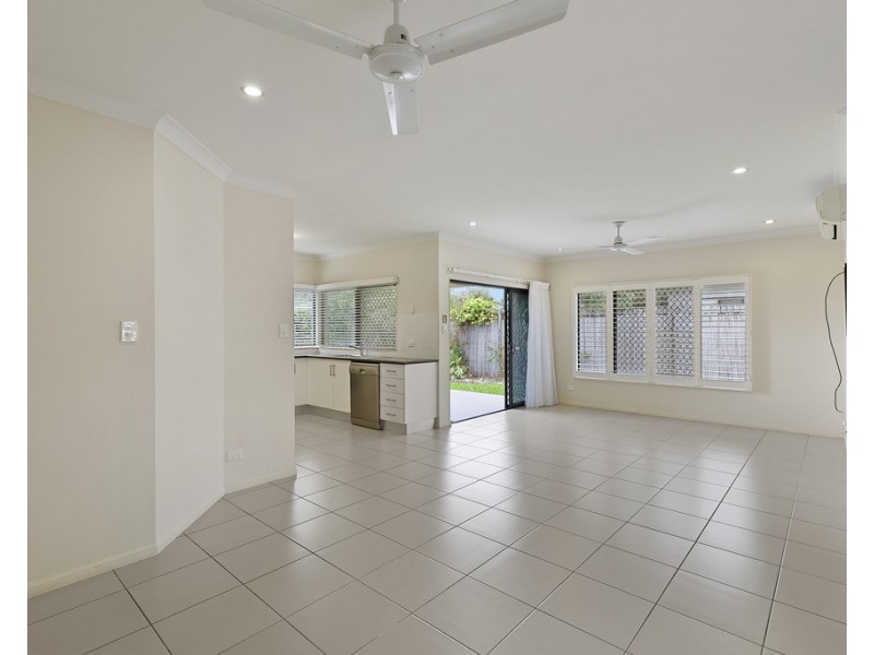 15/21-29 Giffin Road, White Rock QLD 4868