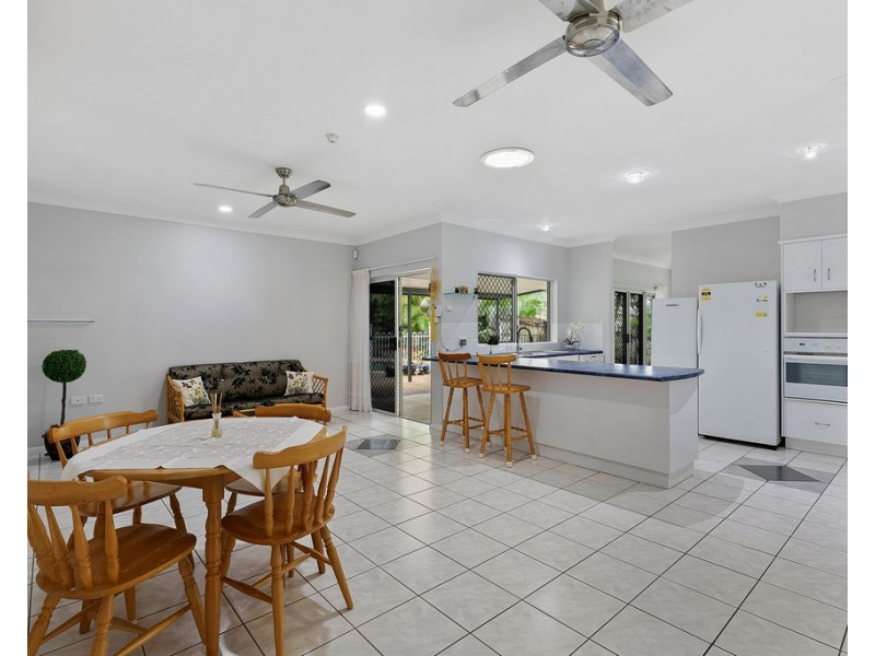 9 Ascendant Close, Bentley Park QLD 4869