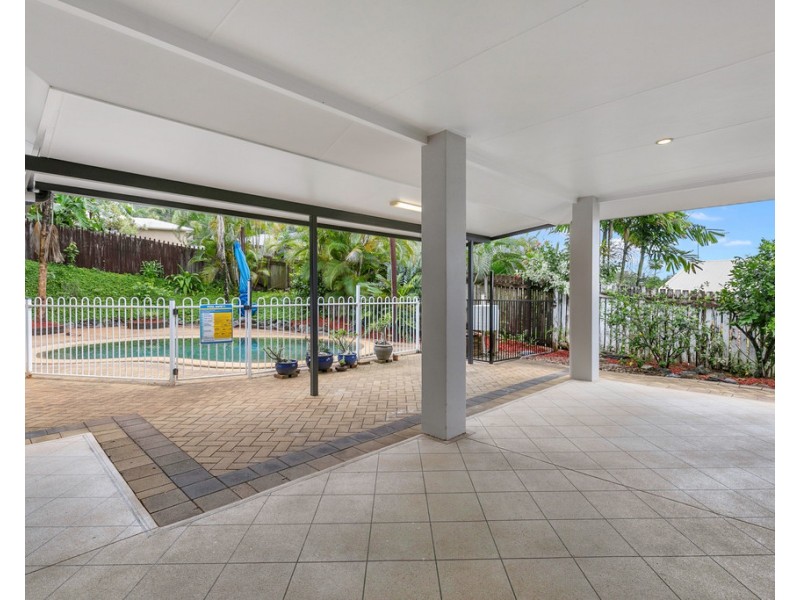 9 Ascendant Close, Bentley Park QLD 4869