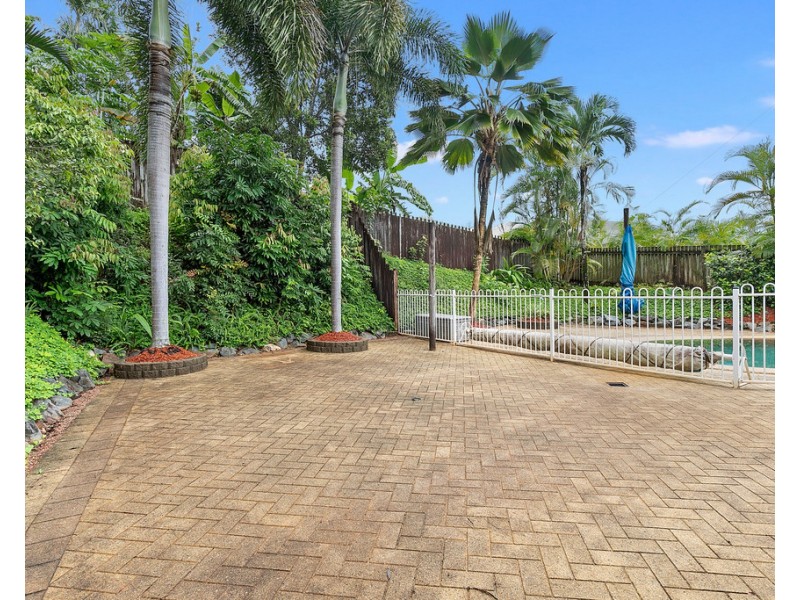 9 Ascendant Close, Bentley Park QLD 4869