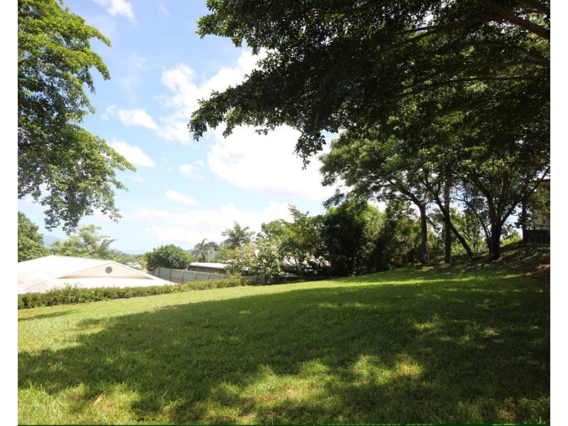 28 Guthrie Close, Bentley Park QLD 4869