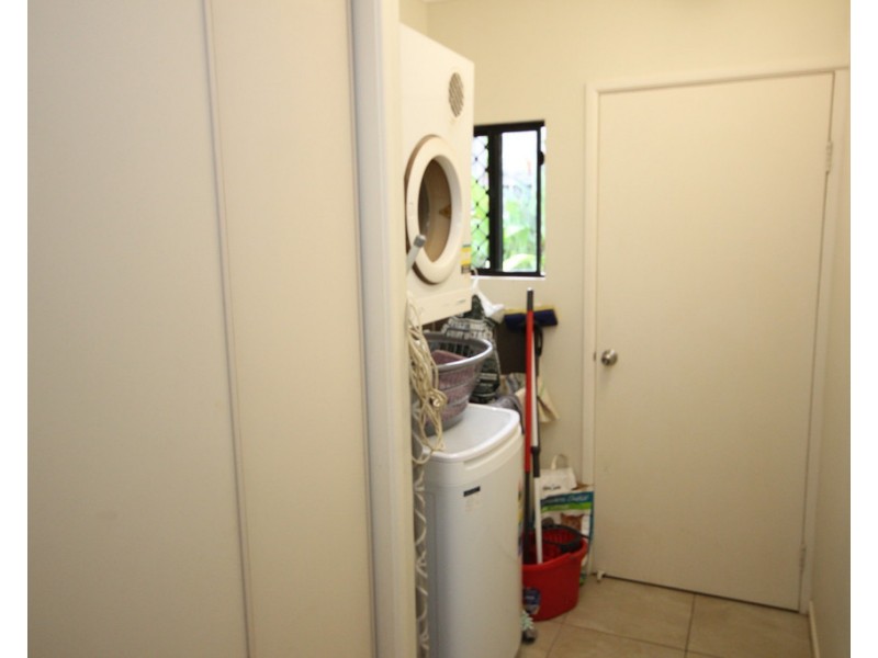 1/3 Australis Close, Edmonton QLD 4869