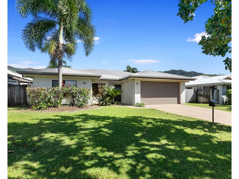 9 Cliffdale Street, Bentley Park QLD 4869