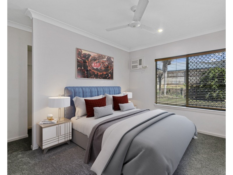 9 Cliffdale Street, Bentley Park QLD 4869