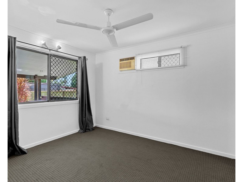 13 Yangoora Street, White Rock QLD 4868