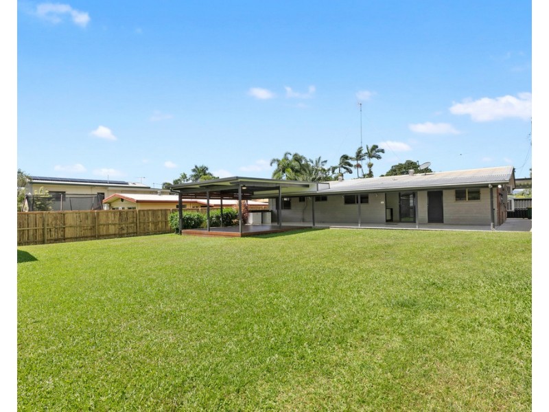 13 Yangoora Street, White Rock QLD 4868