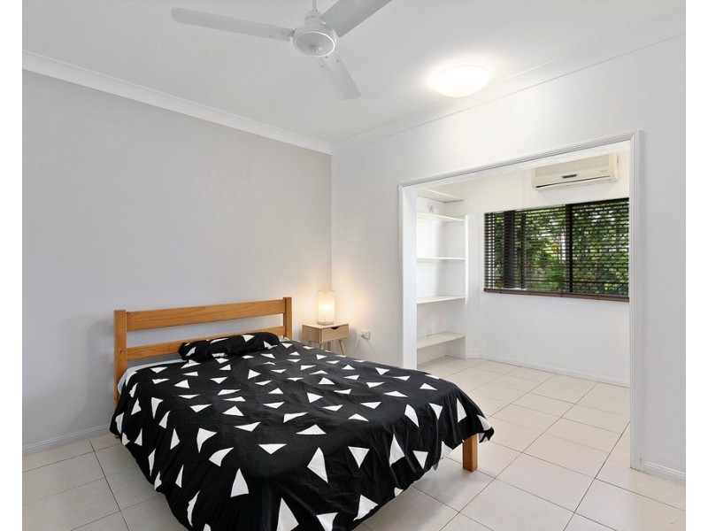 6 Banool Close, White Rock QLD 4868