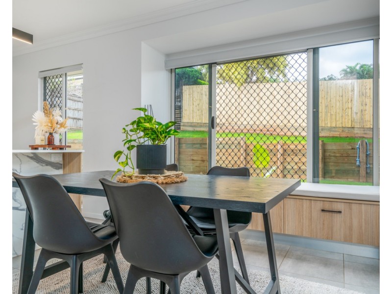 4 Barcoo Close, Bentley Park QLD 4869