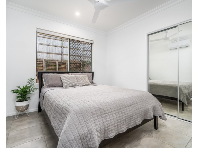 4 Barcoo Close, Bentley Park QLD 4869