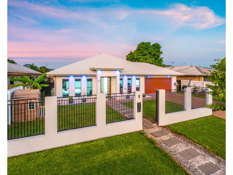 8 Goldberg Close, White Rock QLD 4868