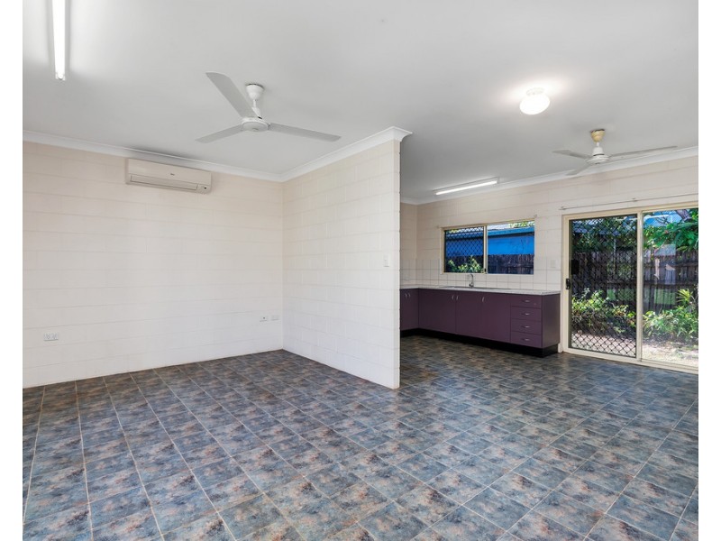 45 Boyce St, Bentley Park QLD 4869
