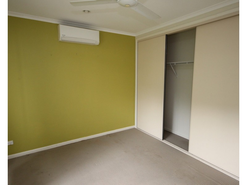 unit 2 3 Australis Close, Edmonton QLD 4869