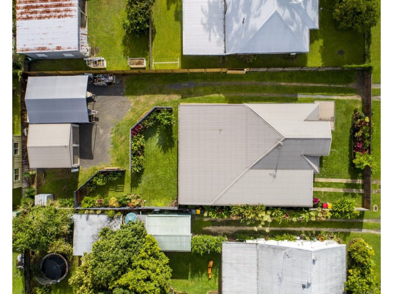 16 Templeton St, Gordonvale QLD 4865