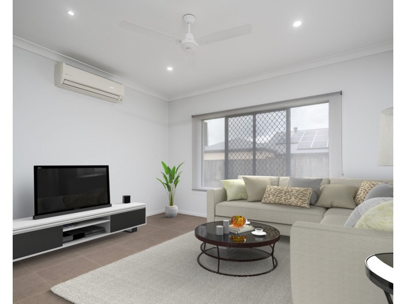 73 Walker Road, Bentley Park QLD 4869