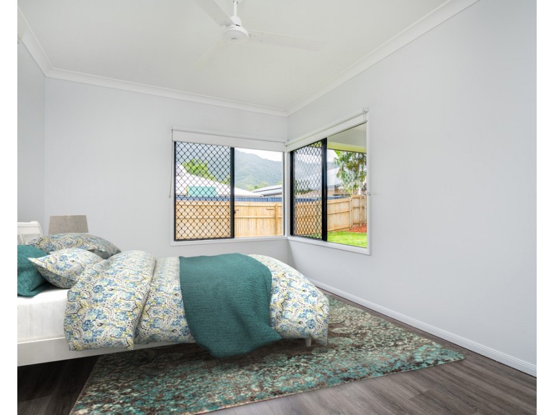 73 Walker Road, Bentley Park QLD 4869