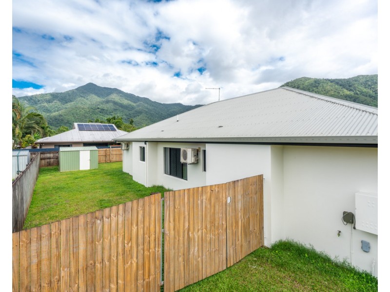 73 Walker Road, Bentley Park QLD 4869