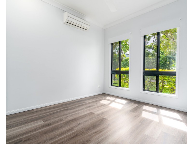 73 Walker Road, Bentley Park QLD 4869