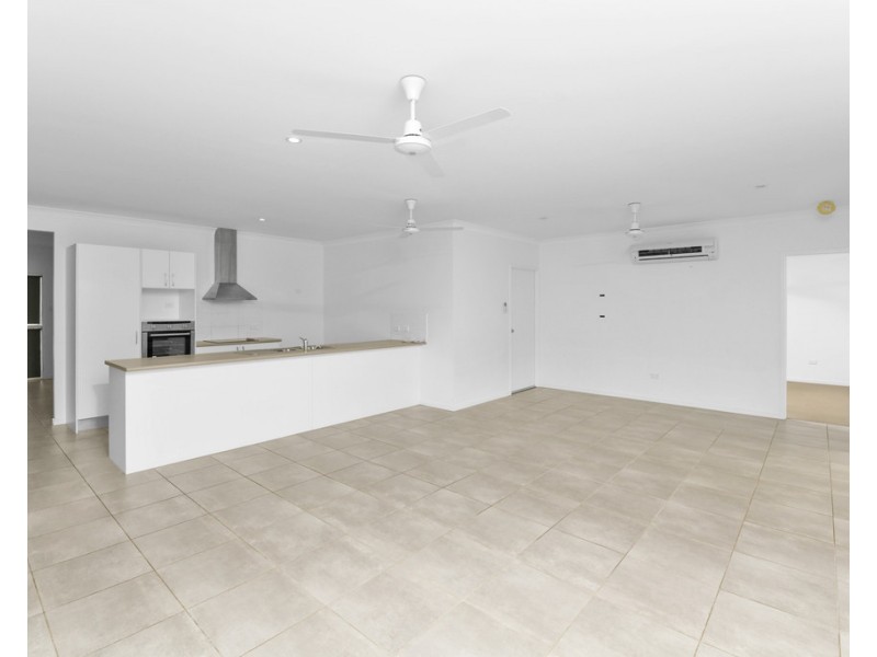 1 Tyenna Close, Bentley Park QLD 4869