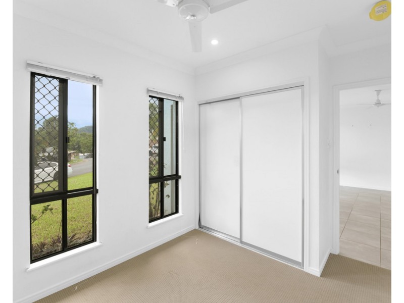 1 Tyenna Close, Bentley Park QLD 4869