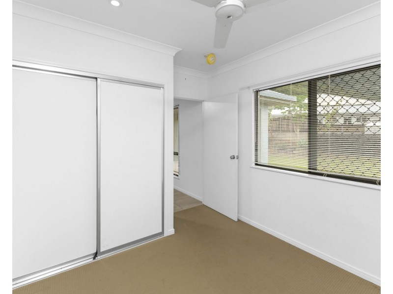 1 Tyenna Close, Bentley Park QLD 4869