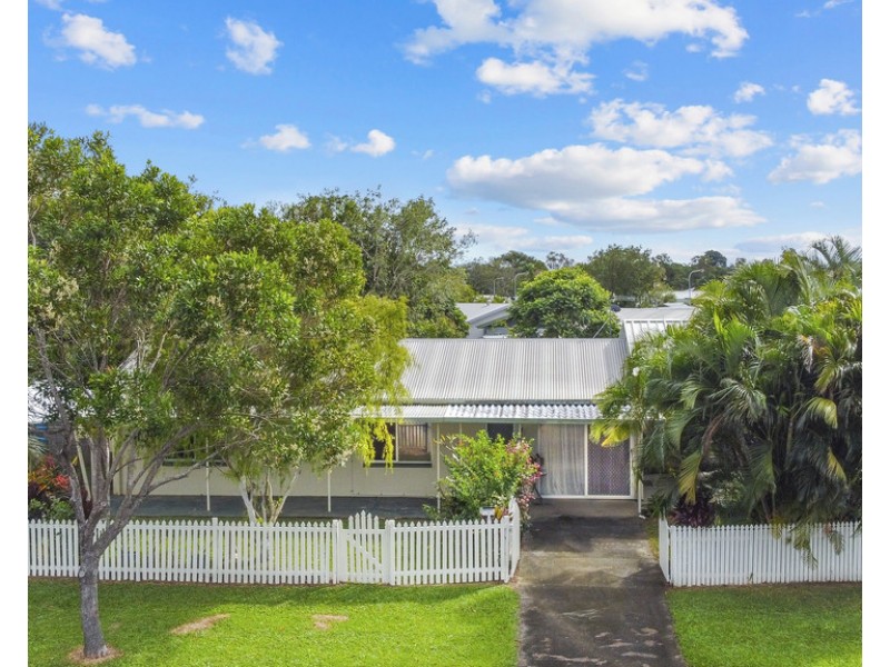 6 Venus Battery Close, Edmonton QLD 4869