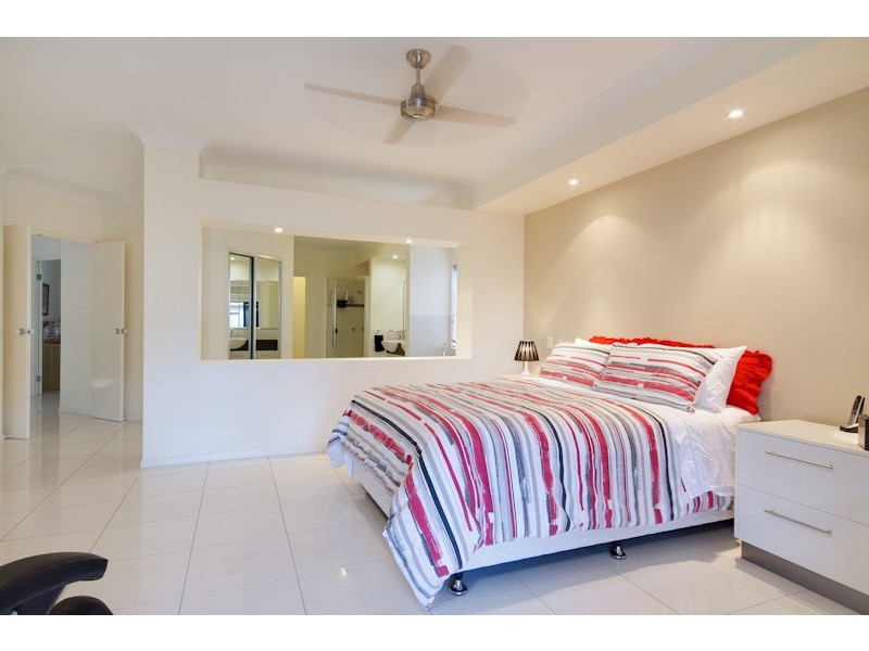 10 Charnley Avenue, Bentley Park QLD 4869