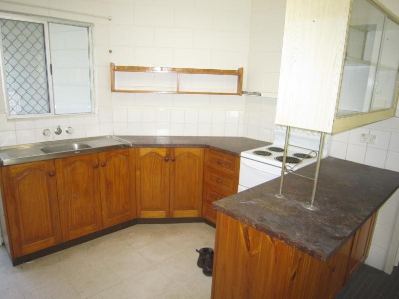 Holloways Beach QLD 4878