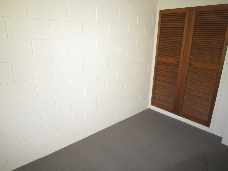 Holloways Beach QLD 4878