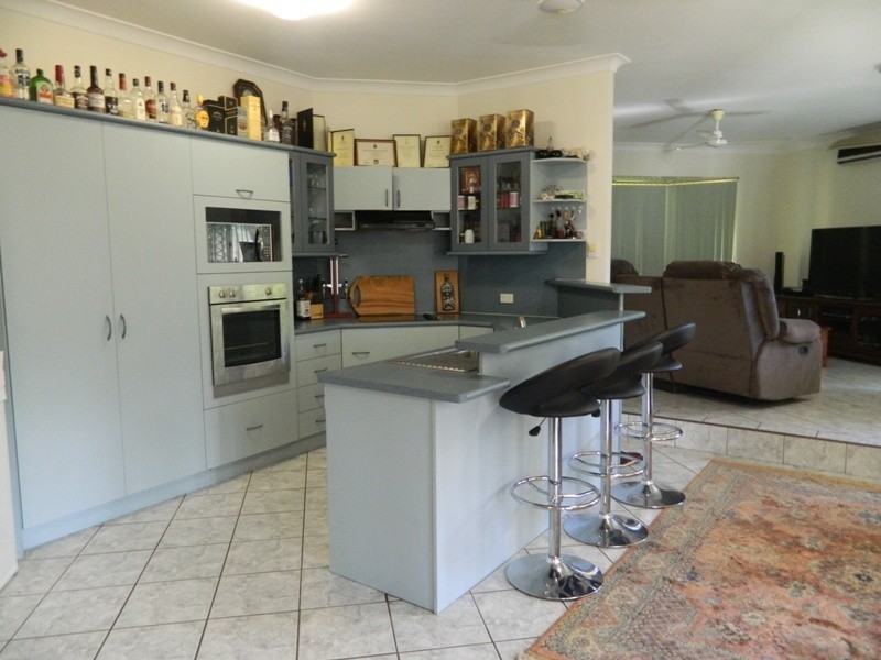 Bentley Park QLD 4869