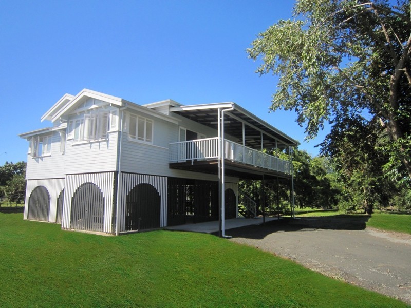 1 Pittsburg Street, White Rock QLD 4868