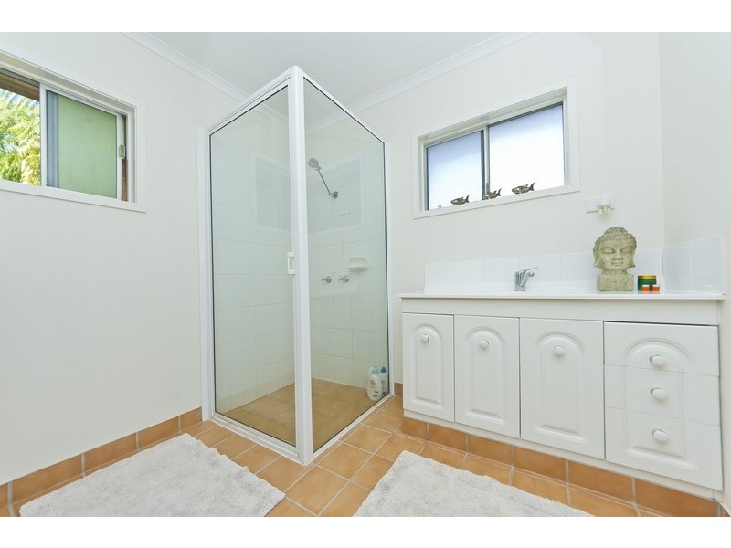 10 Marti Street, Bayview Heights QLD 4868