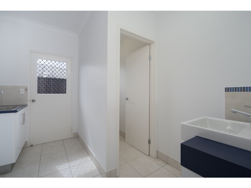 Bentley Park QLD 4869