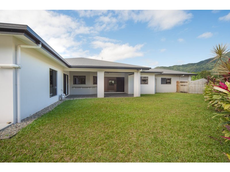 Bentley Park QLD 4869