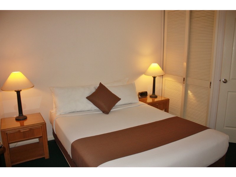 Cairns City QLD 4870