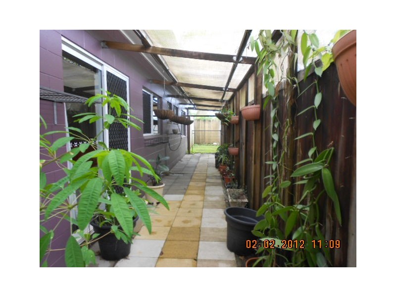 Bentley Park QLD 4869