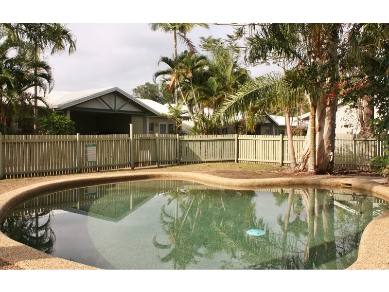 1 / 74 – 82 Swallow Street, Mooroobool QLD 4870