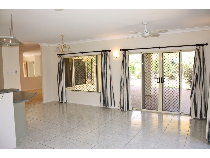 24 Piccone Drive, Edmonton QLD 4869