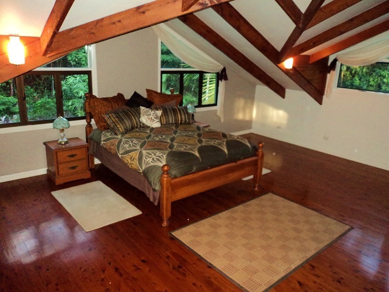 1252 Pine Creek Road, East Trinity QLD 4871