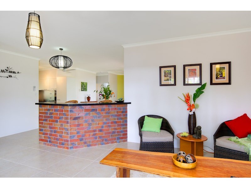 Bentley Park QLD 4869