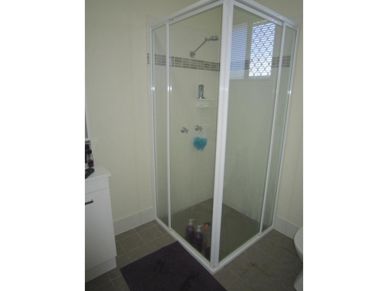 Bentley Park QLD 4869