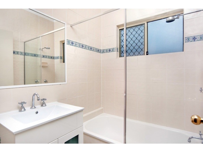4 Wiseman Road E, Edmonton QLD 4869