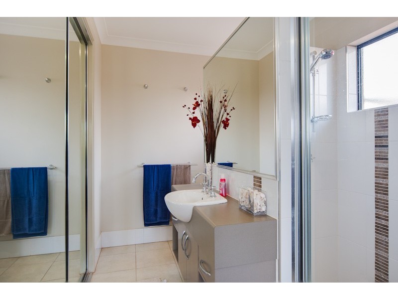 Bentley Park QLD 4869