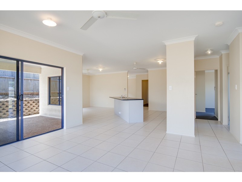 15 Conway Close, Bentley Park QLD 4869