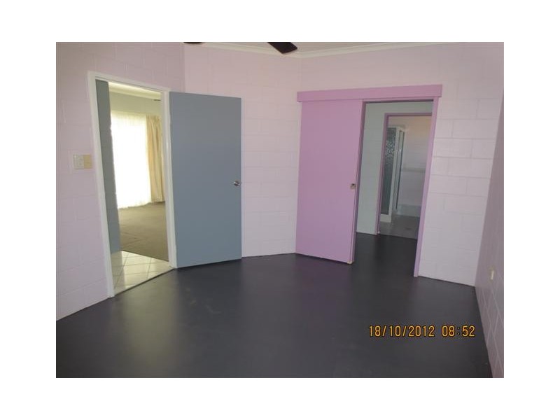 Bentley Park QLD 4869