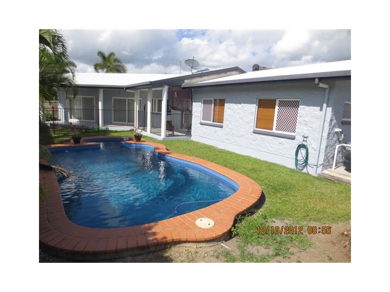 Bentley Park QLD 4869