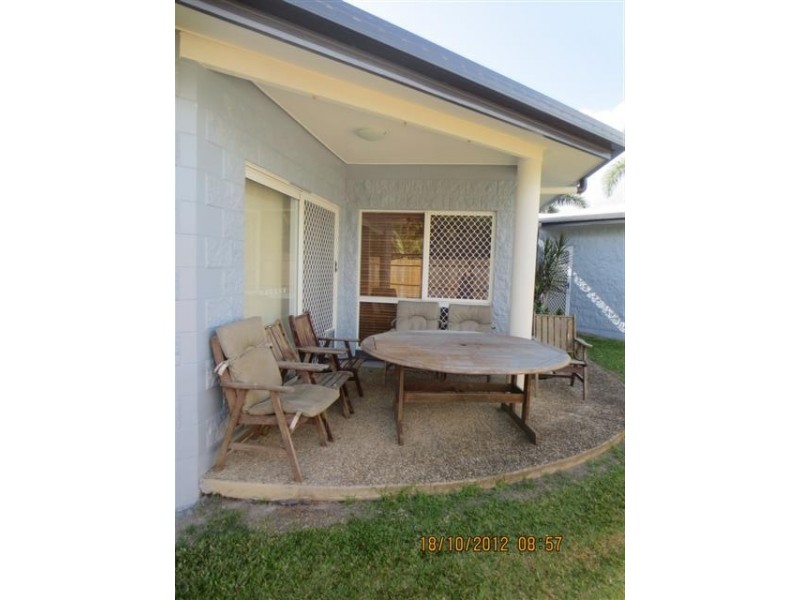 Bentley Park QLD 4869