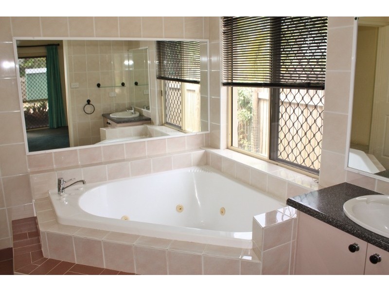 10 Murphy Street, Gordonvale QLD 4865