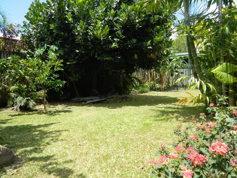 18 Sirius Street, Bentley Park QLD 4869