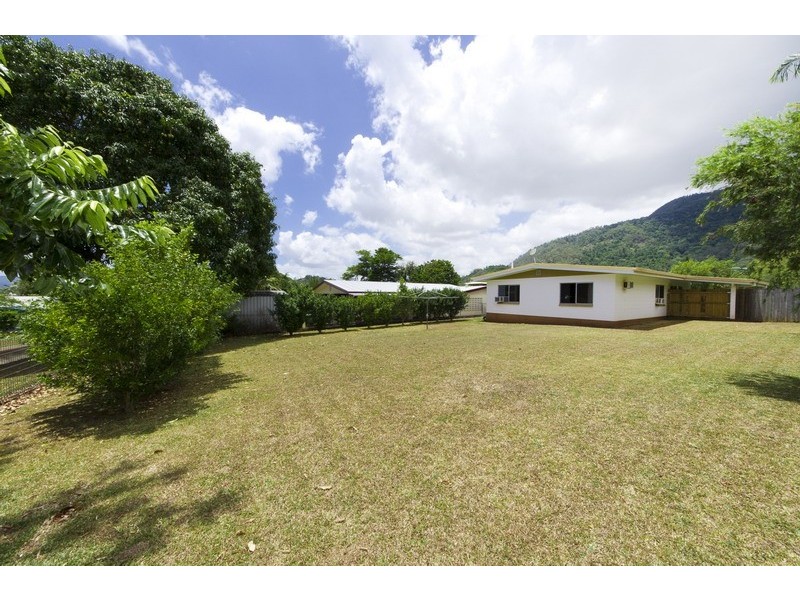 24 Scenic Street, Bayview Heights QLD 4868